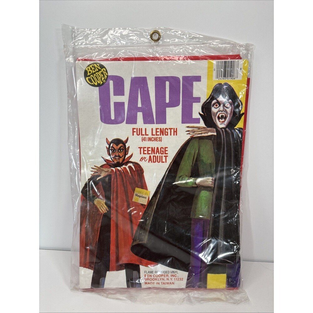 VTG Ben Cooper Red Full-Length Cape 41” Flame-Retardant Adult Halloween NOS